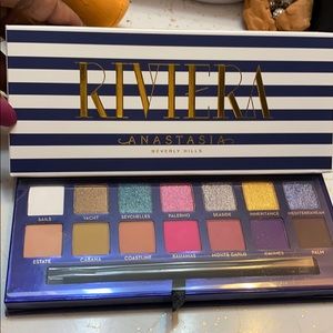 Riviera pallete by Anastasia